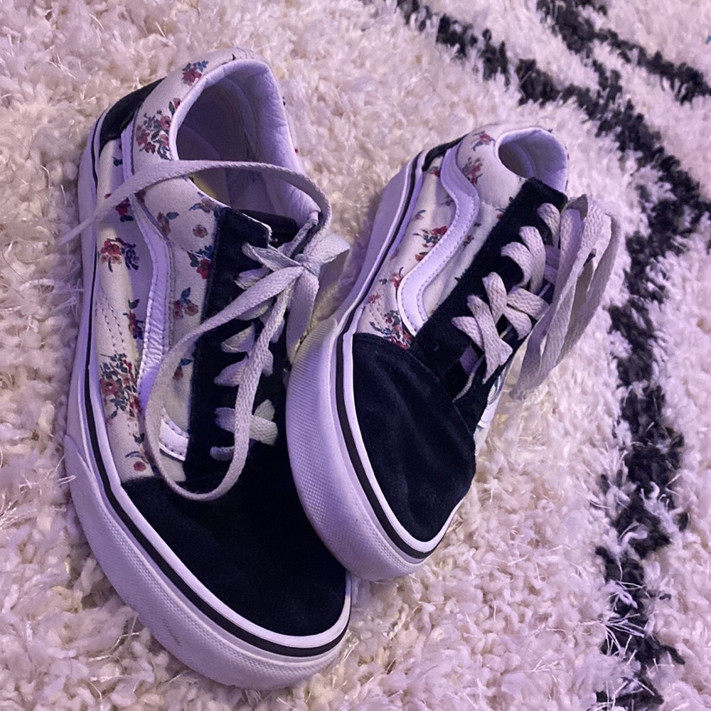 low top vans